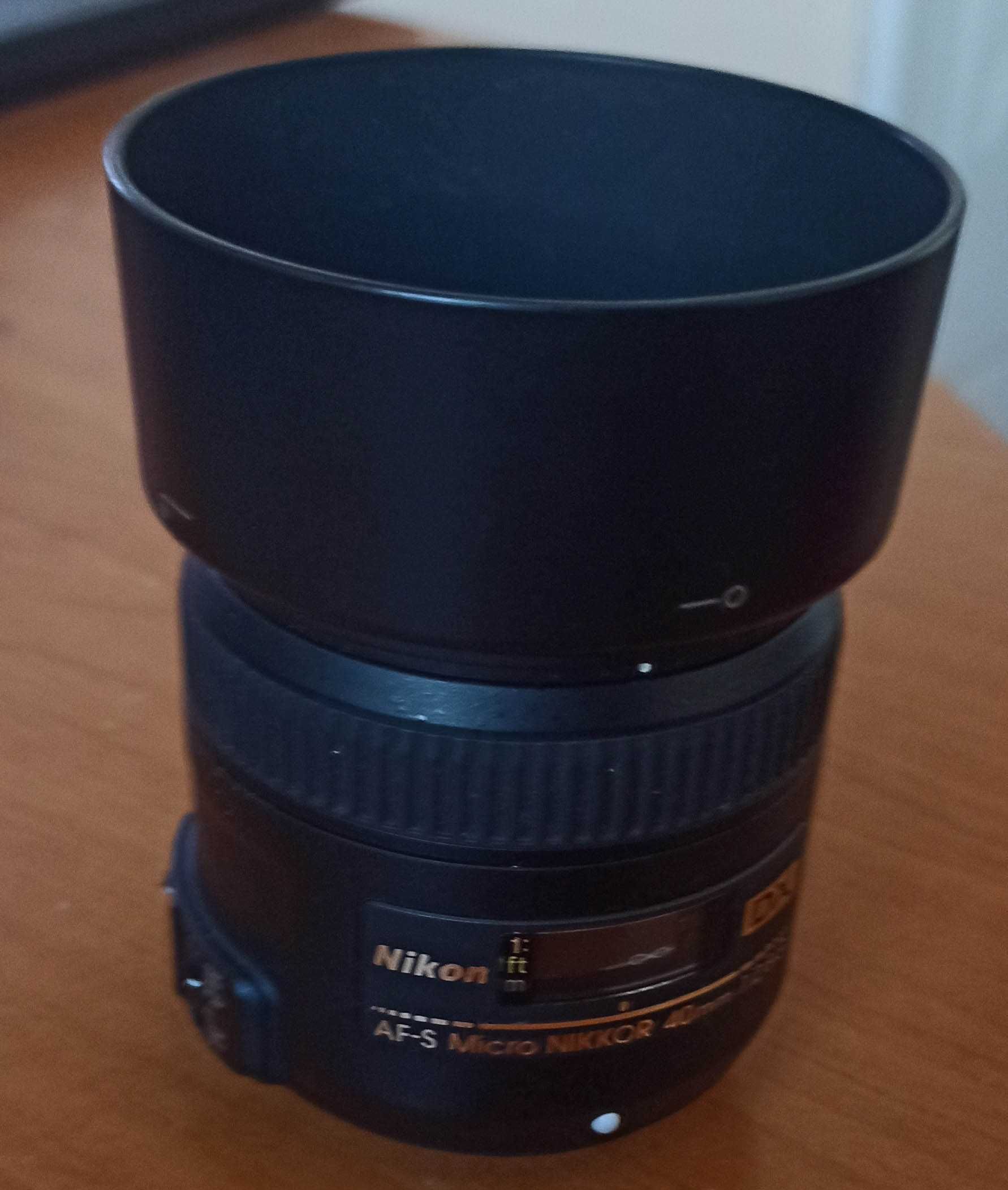 Nikon AF-S DX Micro Nikkor 40mm f/2.8G