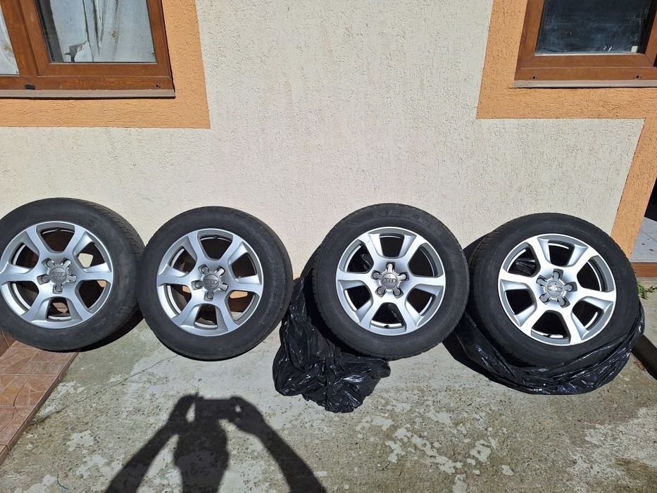 Vând jante Audi a4 b8 stare buna de funcționare