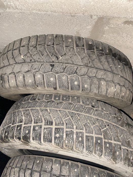 Продам зимнюю резину