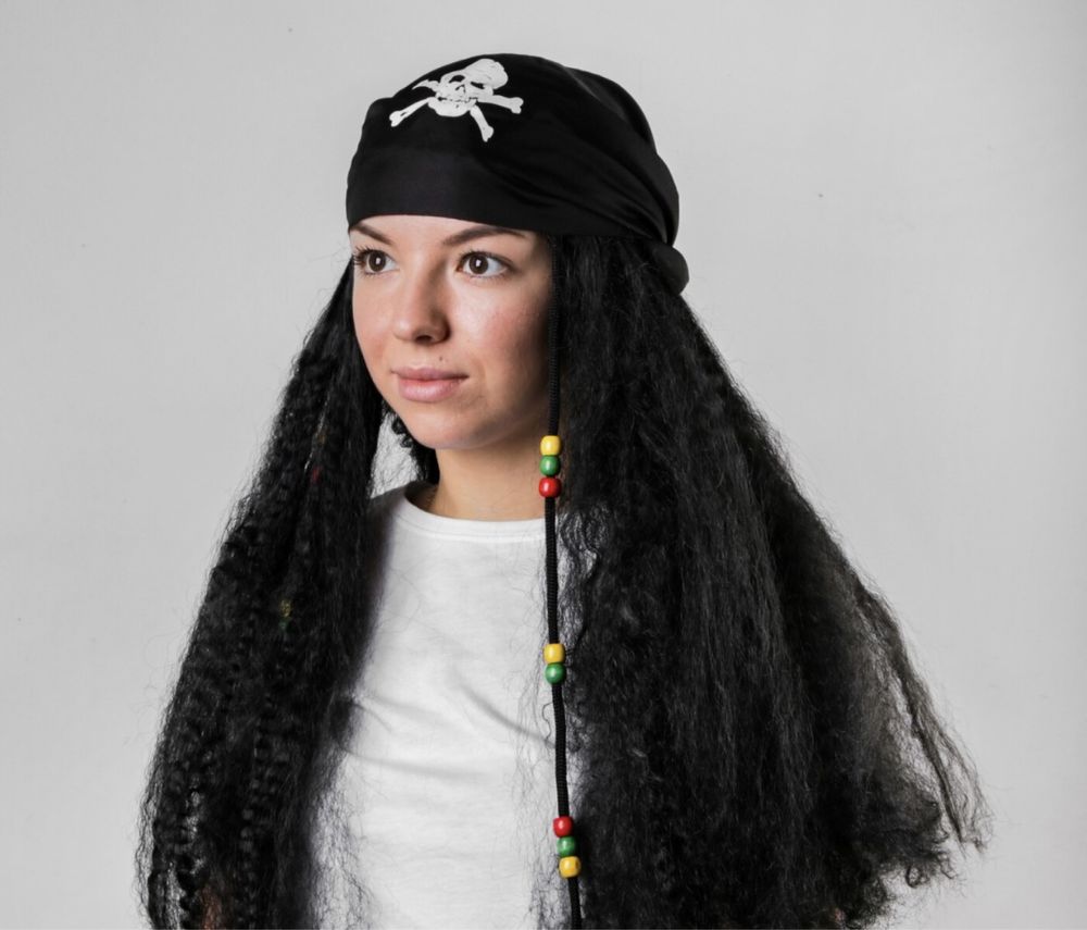 Черный парик пирата с банданой