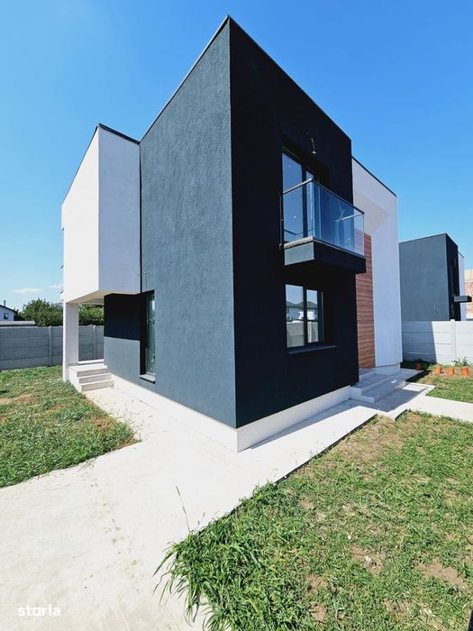 Casa/Vila Parter + 1Etaj/4 camere/Com.Berceni/Comision 0%