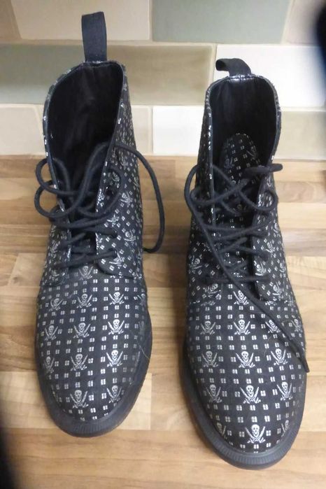 Дамски обувки Dr. Martens