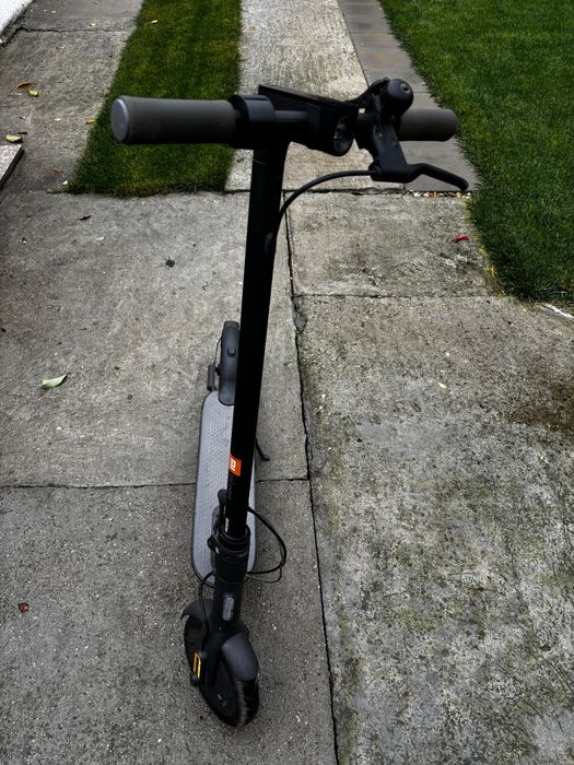 Vând Trotineta electrica Xiaomi