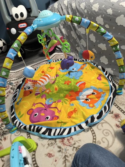 Две активни гимнастики за бебета