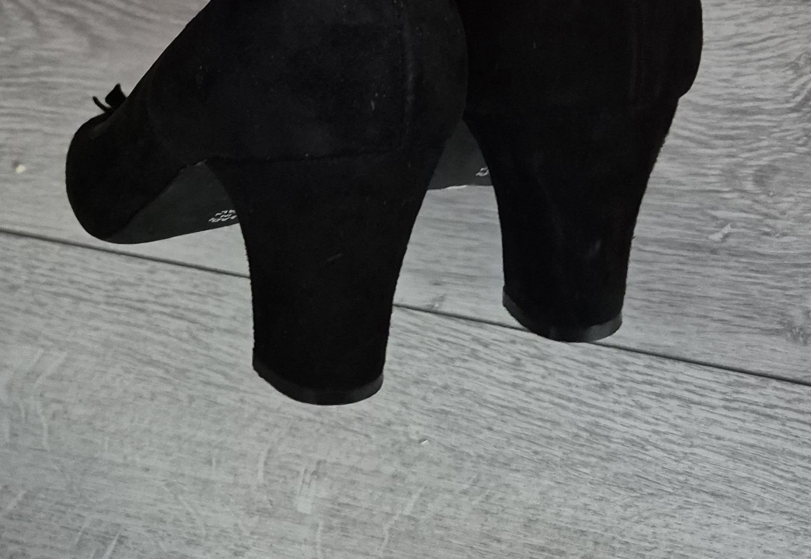 Pantofi decupațipiele, măr.39
