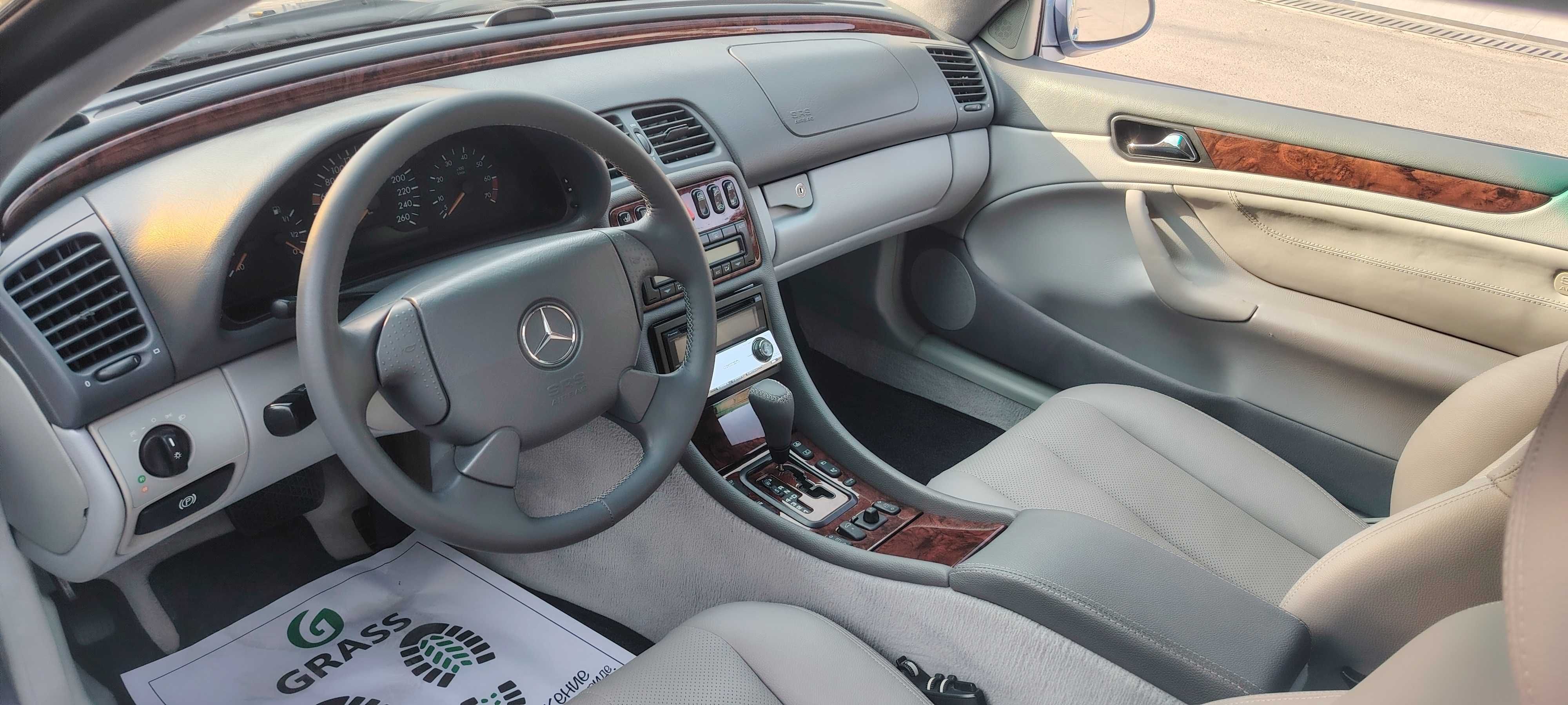 Продаётся Мерседес Купе W208 Сотилади.