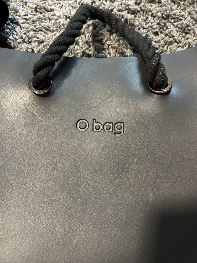 Чанта Obag с плетени дръжки