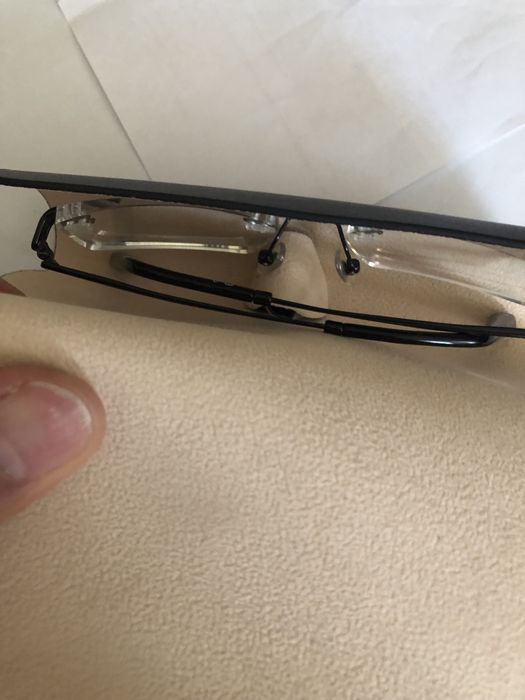 Etui suport ochelari Catch London, nou