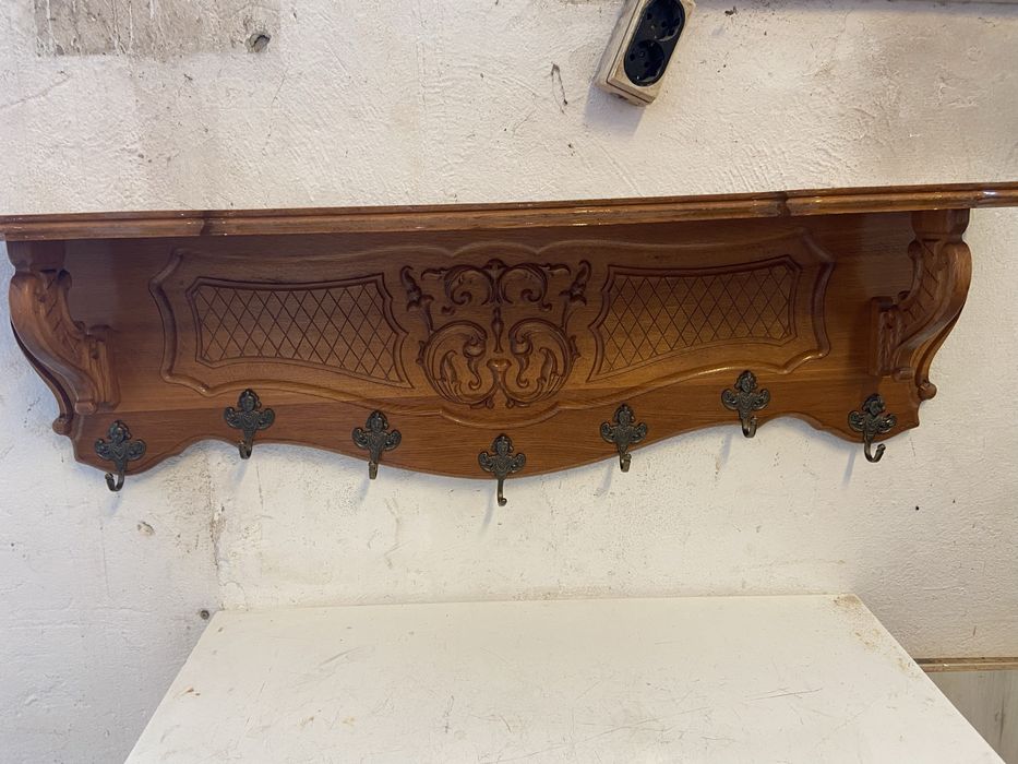 Закачалка масив дърворезба