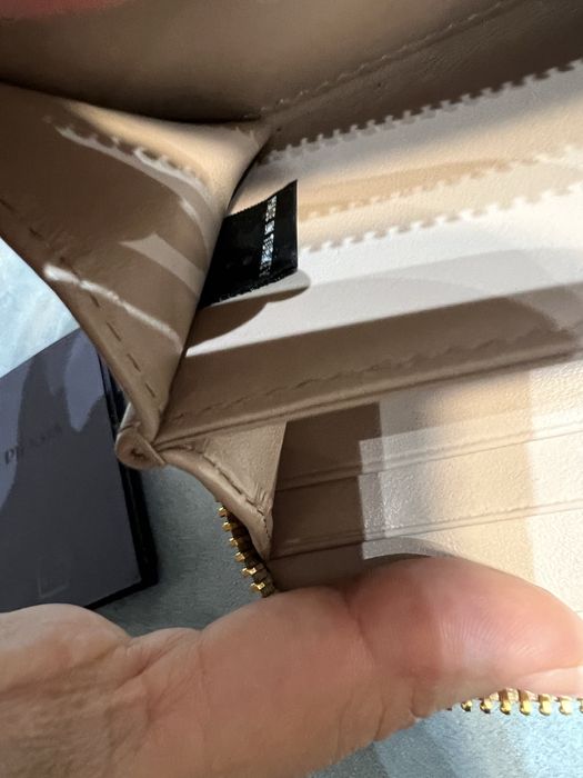 Portofel prada beige