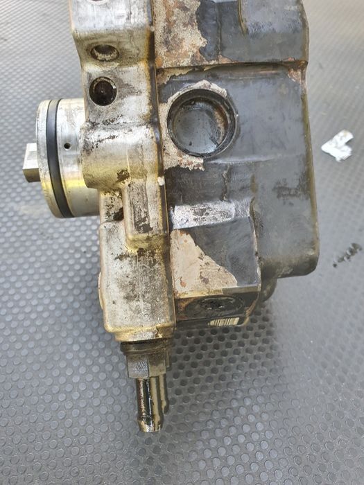 Pompa inalta / Injectie Mercedes w203 2.2 cdi cod: 0445010143