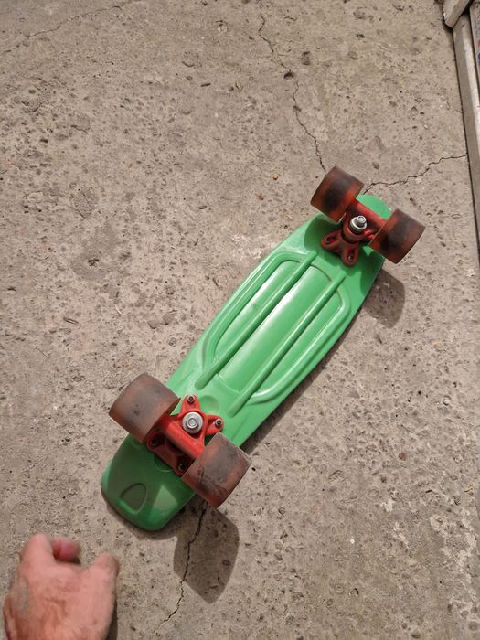 Skateboard   copii  5  / 7 ani