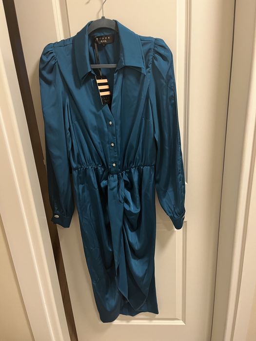 Нова рокля Lynne