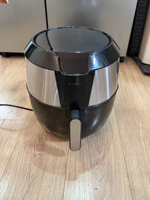 Friteuza cu aer cald Tefal