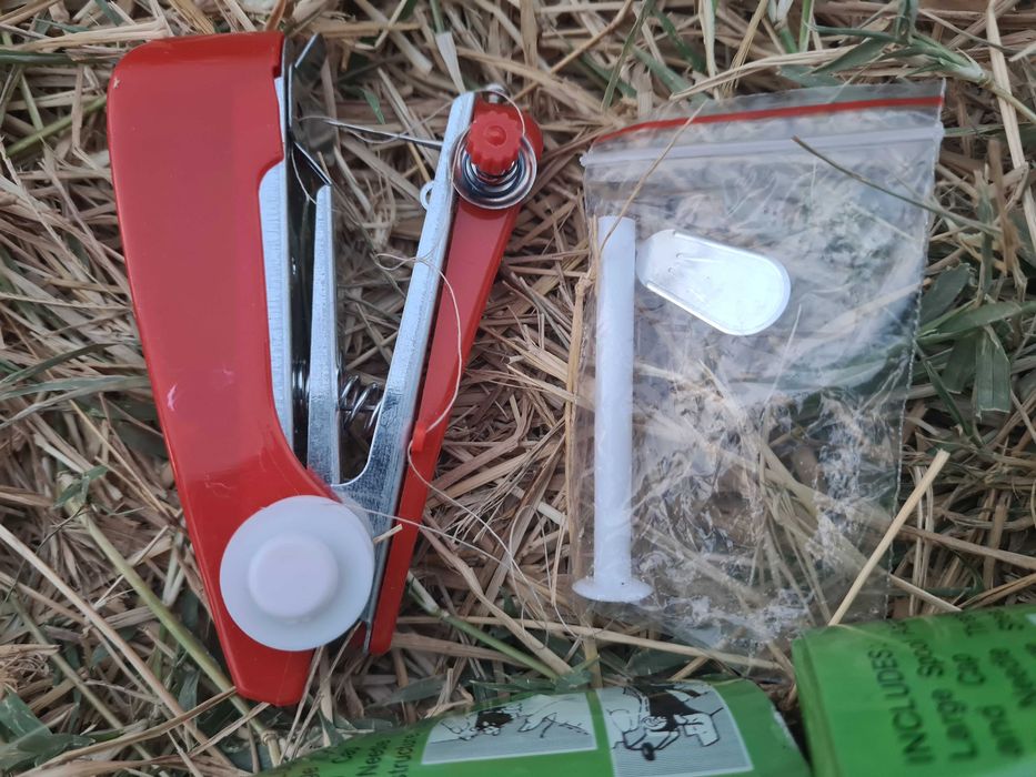 Masina de cusut manuala-transport gratuit