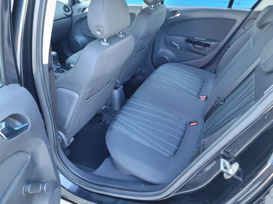 Opel Corsa D 1.2 benzina Vanzari in rate.Avans zero