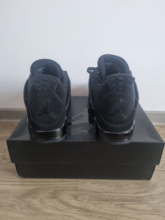 Nike Air Jordan 4 Black Cat