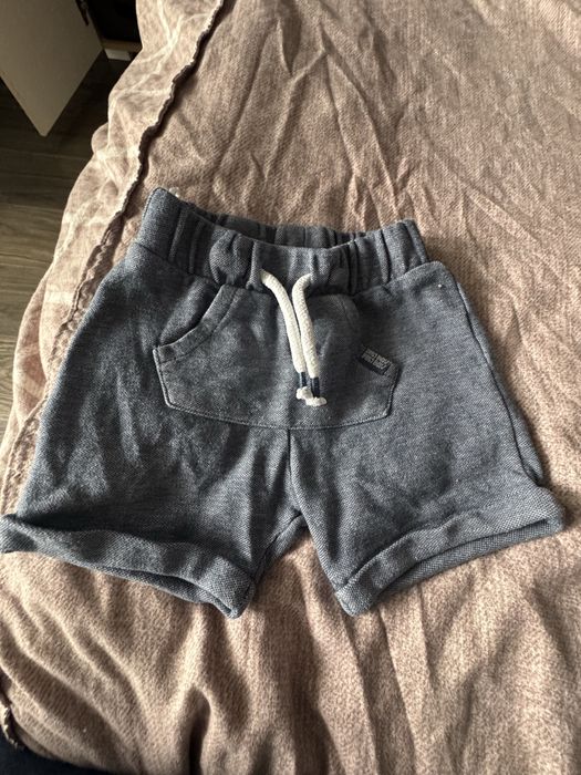 Lot pantaloni scurti