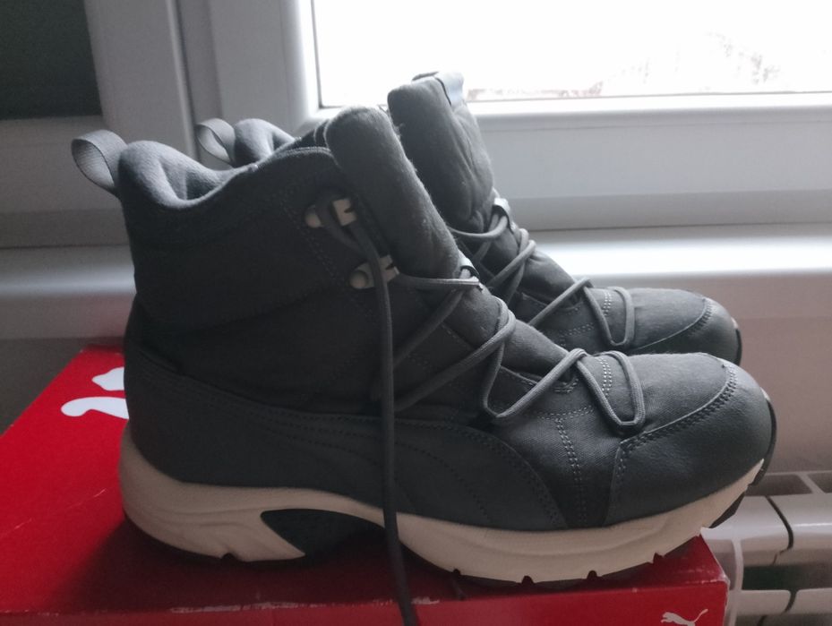 Зимни обувки PUMA 43