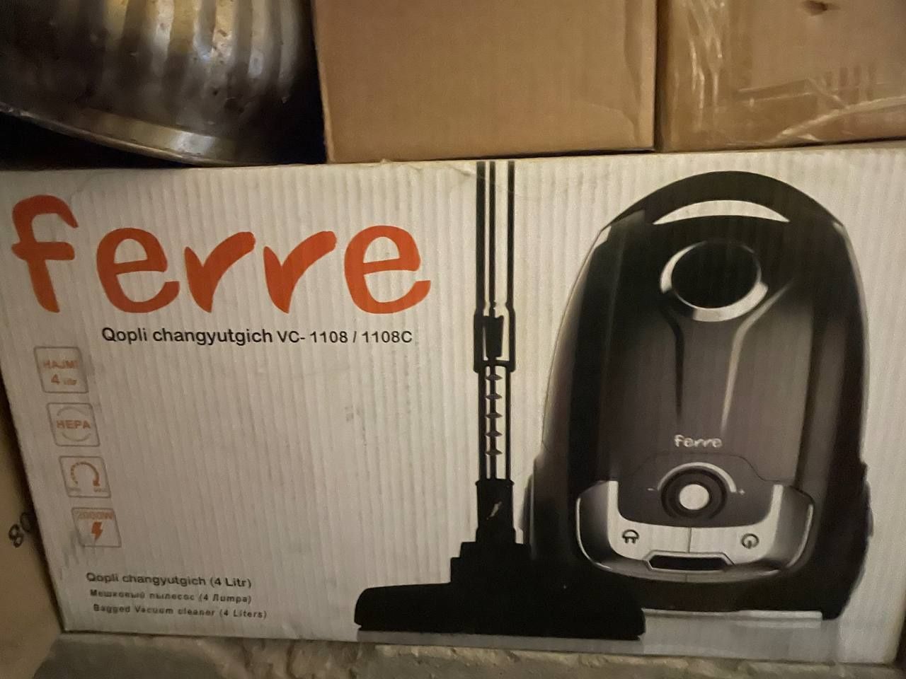 Ferre Пылесос новый