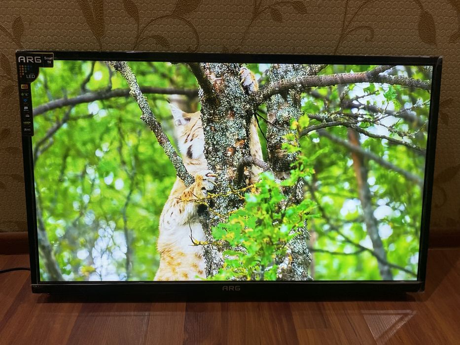 Телевизор ARG смарт тв 32/81 см