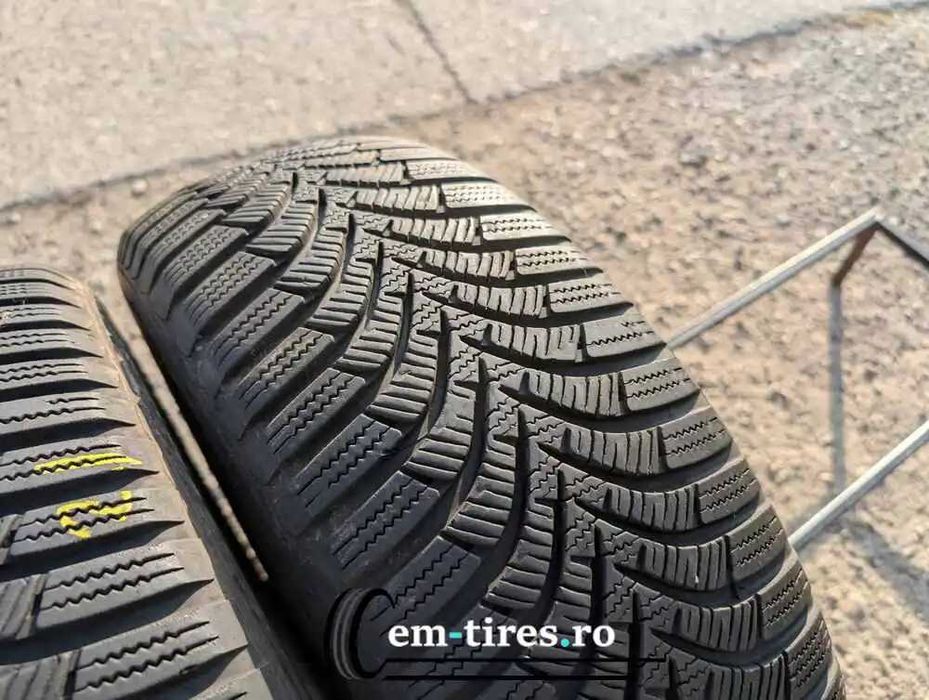 SET 2 Anvelope Iarna 195/65 R15 HANKOOK Winter i ras