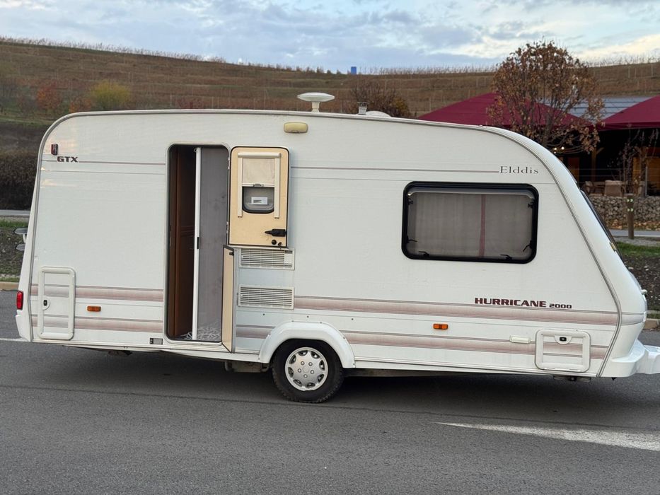 Rulota Elddis, Europa, Impecabila, an 2000