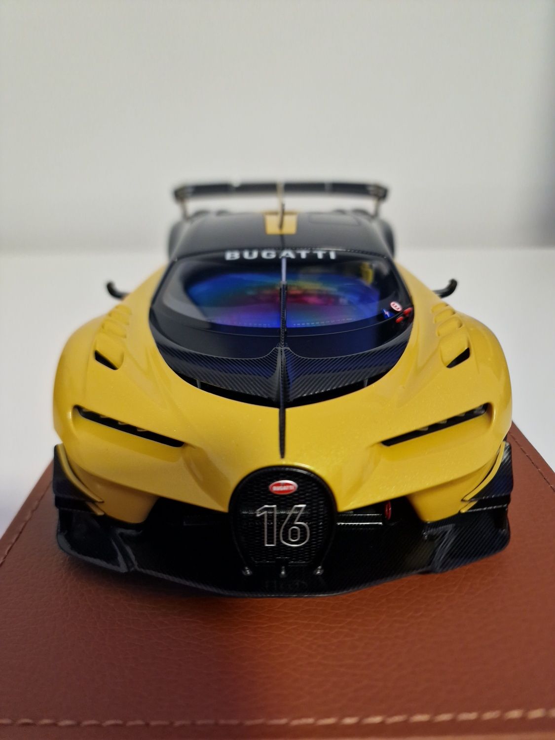 Bugatti Vision GT 1:18 AUTOart