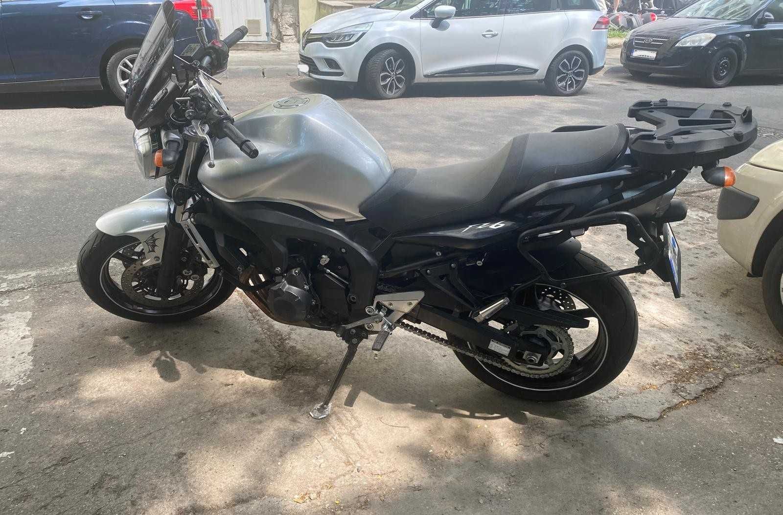 Yamaha FZ6 S2 - 2008