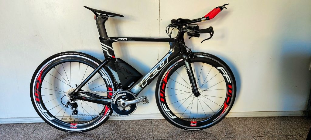 Cursiera Felt Da One triatlon full Ultegra