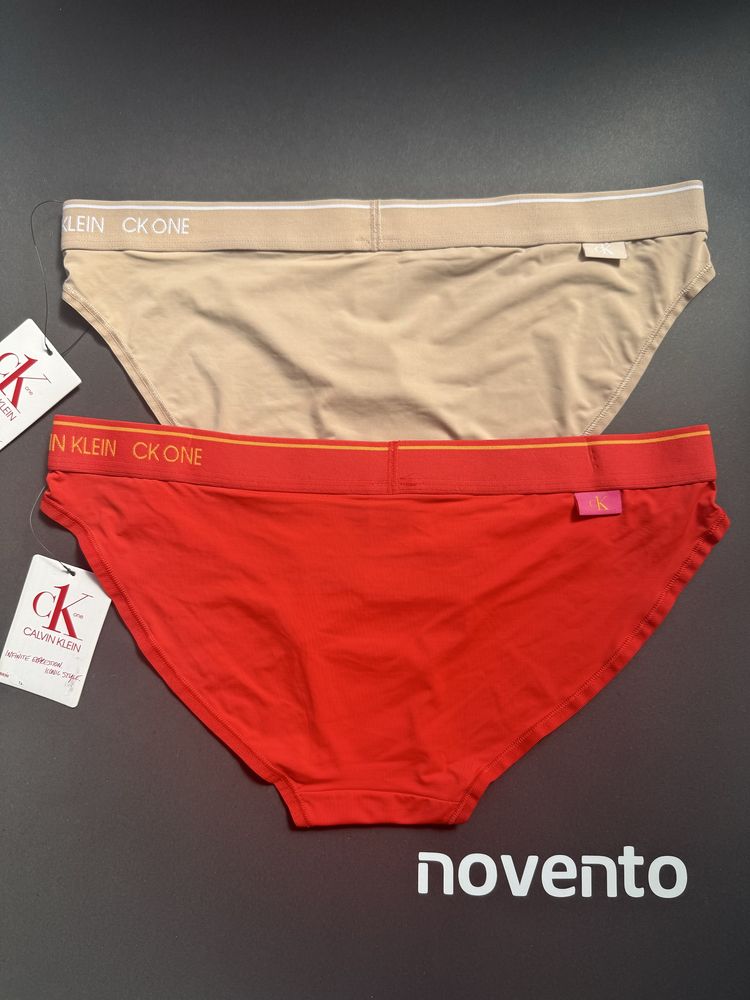 Комплект бикини Calvin Klein /M/