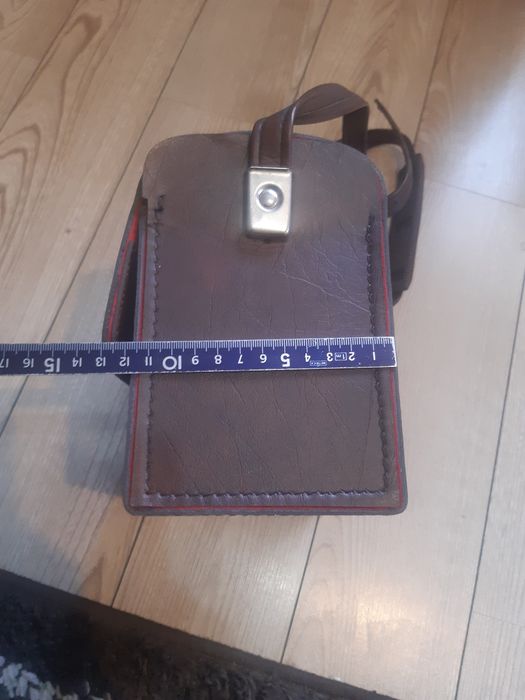 Gentuta noua din imitatie de piele,compartimentata