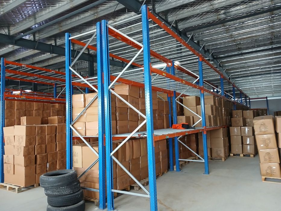 Rafturi metalice profesionale