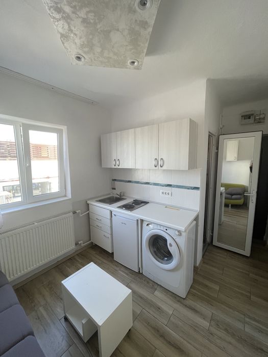 Inchiriez Garsoniera Confectii Facultate CF3