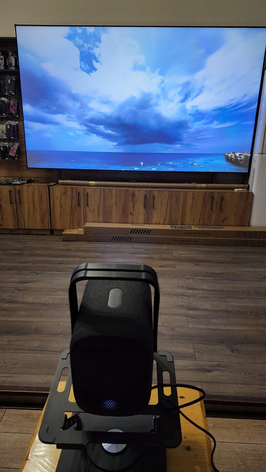Proyektor XSUPU Full HD