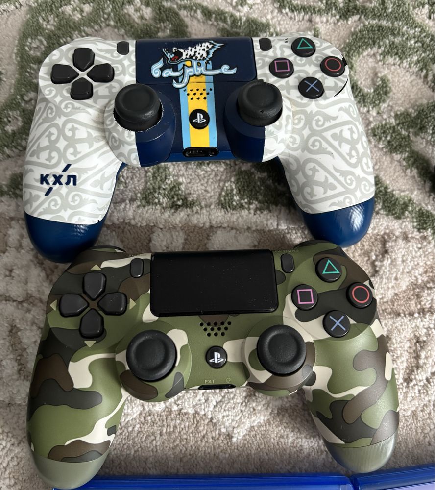 Ps4 с двумя джостиками и играми