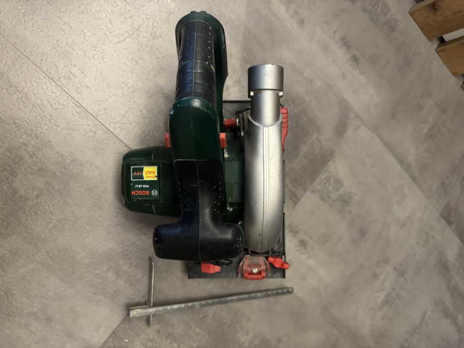 Circular acumulator Bosch 18 V PKS 18 Li