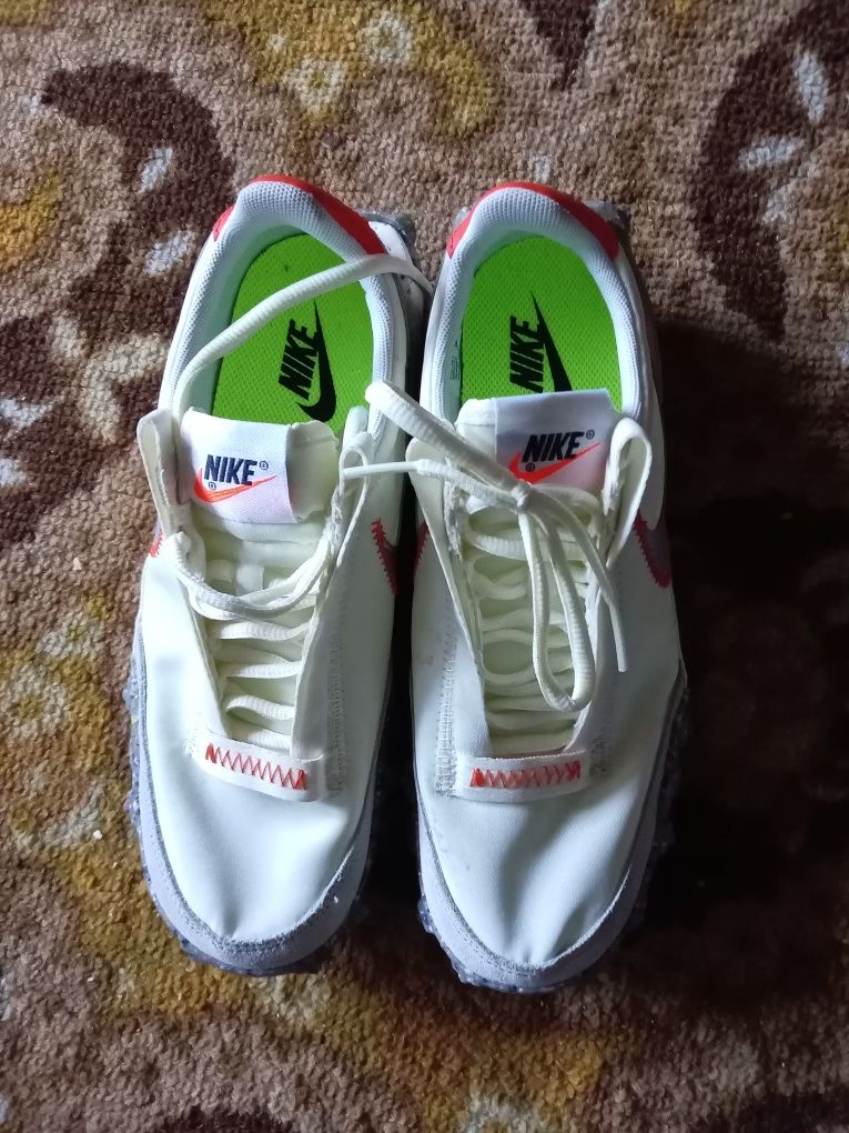 Дамски маратонки Nike