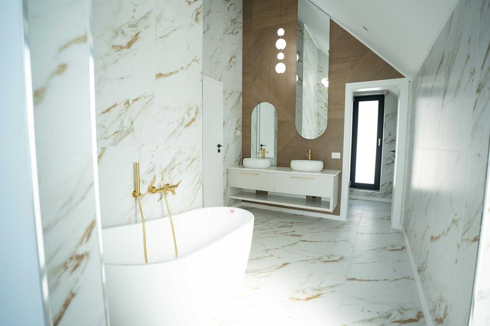 Vila premium cu piscina , tehnologie smart, supraveghere video