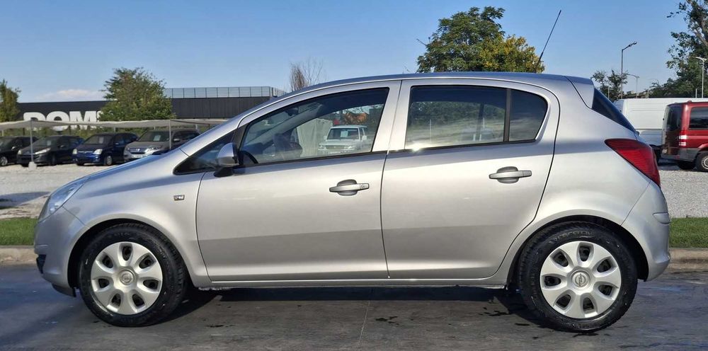 Opel Corsa D 1.2i 16V - 80PS