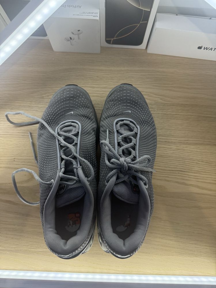 Nike air dn обувки