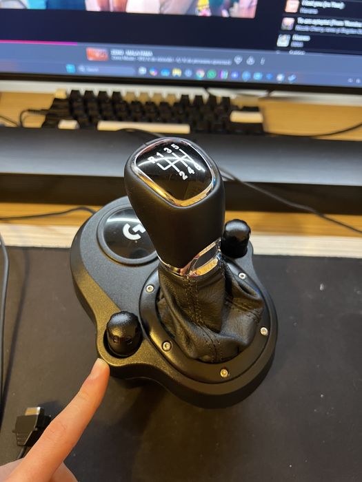Logitech g29 + Schimbator