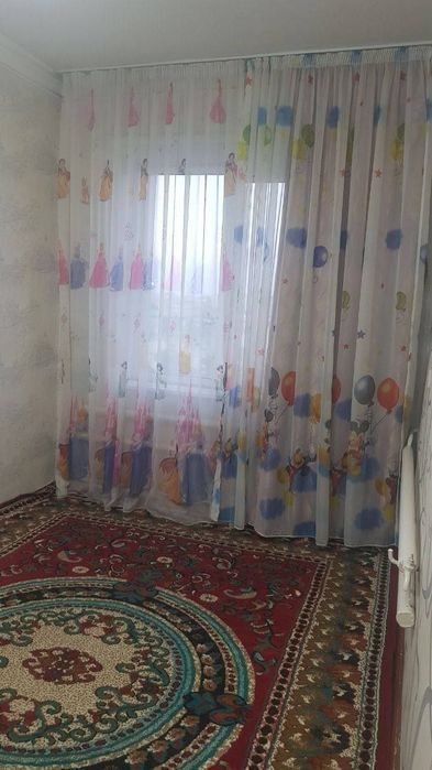 Продается 3х комнатная квартира Микрорайон