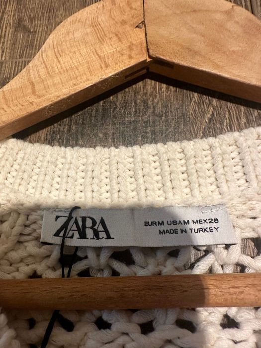 Къс пуловер от zara