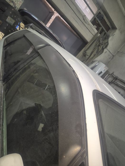 Продам ветровики оригинал