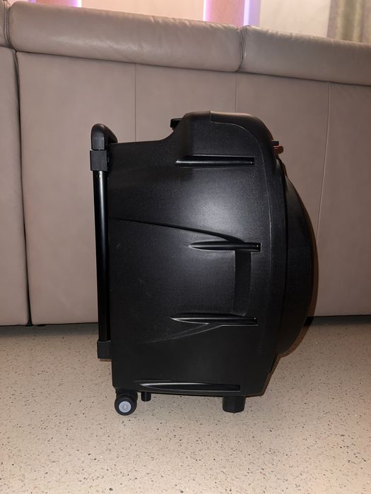 boxa akai mare portabila