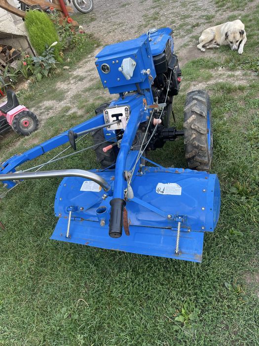 Motocultor disel 12,5 cp