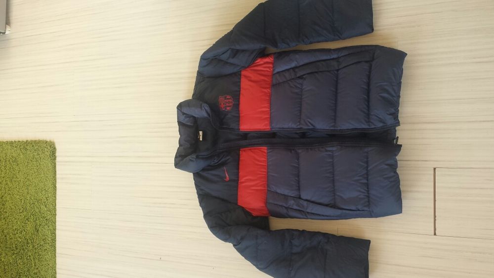 Nike Barcelona 550 Mens Down Jacket Size S/M ОРИГИНАЛ! Мъжко Пухено Як
