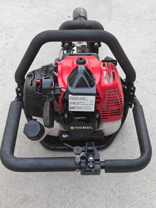Robel Bahnbaumaschinen– бензинов ударен гайковерт за ЖП инфраструктура