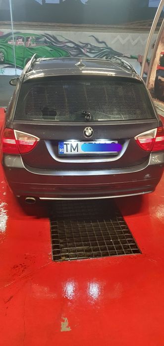 Vând e91 2.0 d 2006 163cp în stare bună